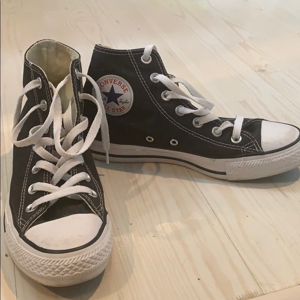 High top converse.
